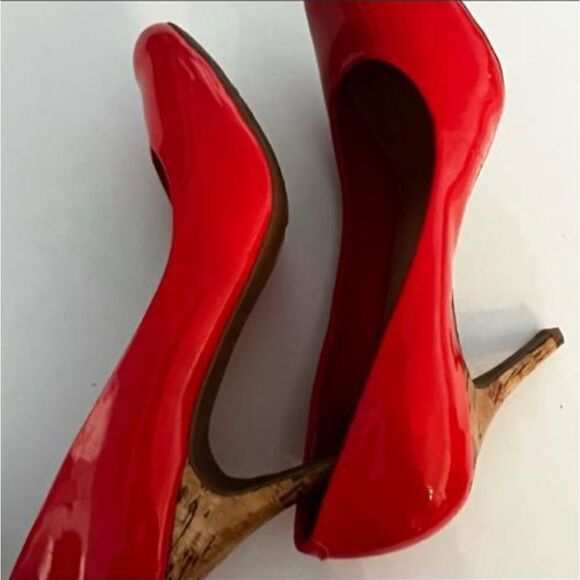Jessica Simpsons Heels Size 10 B - Picture 4 of 10